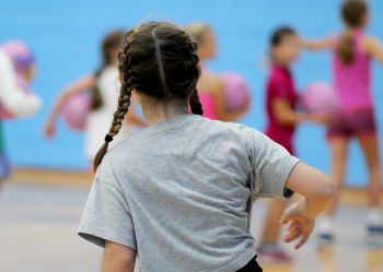 netball children