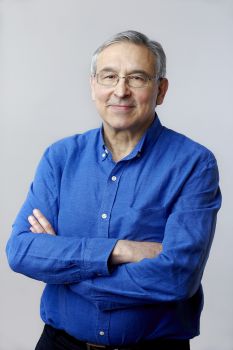 Carlos Frenk
