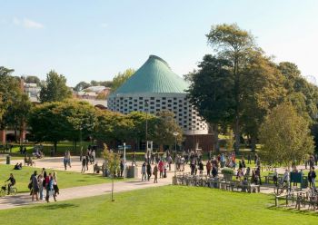 Uni campus