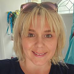 Profile image of Kamila Bateman